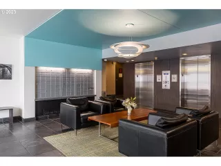 Photo #2: 23287815 Listing 