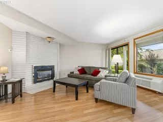 Photo #1: 23289825 Listing