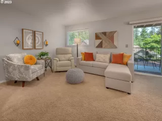 Photo #3: 23290388 Listing