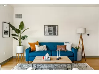 Photo #2: 23290941 Listing 