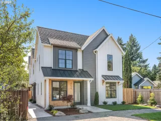 Photo #1: 23291109 Listing