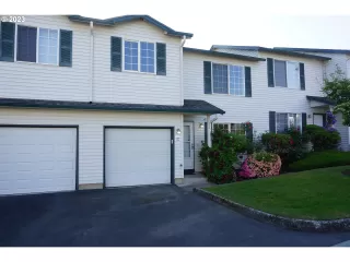 Photo #2: 23292290 Listing