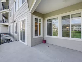 Photo #6: 23293130 Listing