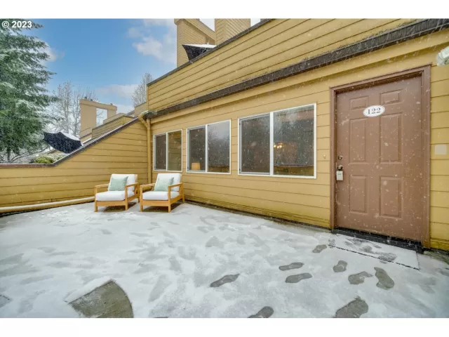 MLS: 23294485 Condo For Sale