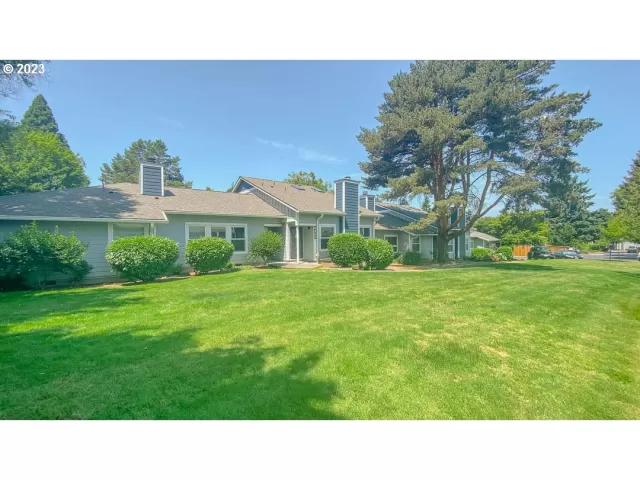 MLS: 23295000 Condo For Sale