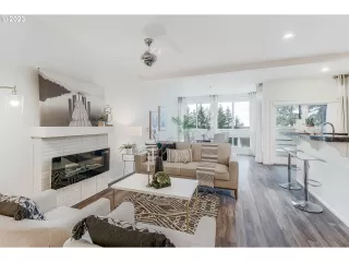 Photo #4: 23297741 Listing 