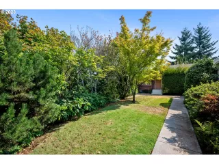 Photo #1: 23297841 Listing