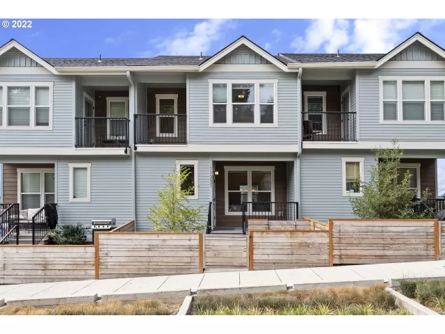 MLS: 23298333 Condo For Sale