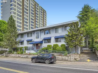 Photo #1: 23299146 Listing 