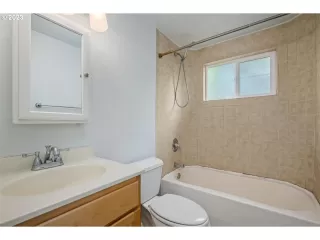 Click for more information on MLS # 23299151 : 7112 N RICHMOND AVE 4 More Details about MLS # 23299151 : 7112 N RICHMOND AVE 4