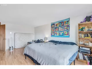 Photo #2: 23301010 Listing