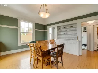 Photo #6: 23301151 Listing