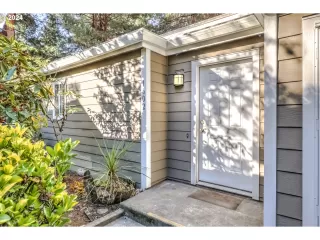 Photo #1: 23303231 Listing