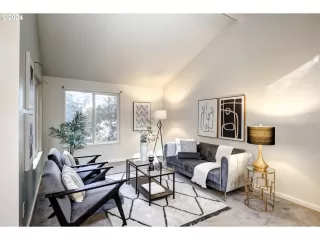 Photo #3: 23303231 Listing