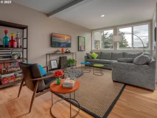 Photo #3: 23303670 Listing 