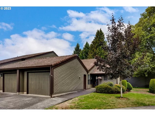 MLS: 23304318 Condo For Sale