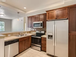 Photo #4: 23304564 Listing 