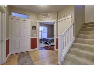 Photo #6: 23307875 Listing