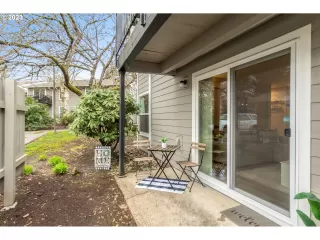 Photo #6: 23312690 Listing