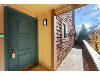 Photo #4: 23312794 Listing 