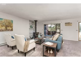 Photo #6: 23312794 Listing 