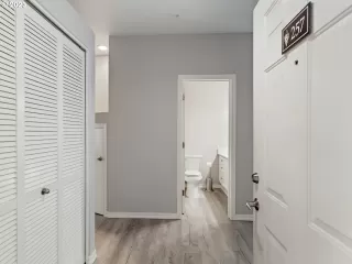 Photo #2: 23313324 Listing 