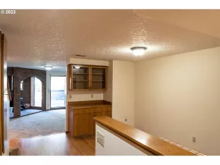 Photo #2: 23313680 Listing 