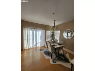 Photo #4: 23314966 Listing 