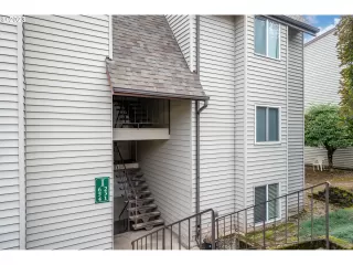 Photo #2: 23315986 Listing