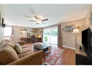 Photo #1: 23317149 Listing 