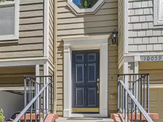 Photo #2: 23317597 Listing 