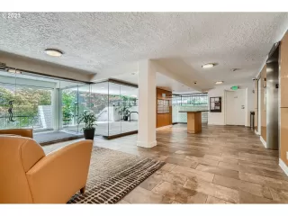 Photo #3: 23320227 Listing