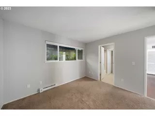Photo #5: 23320831 Listing 