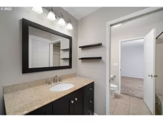 Photo #6: 23320831 Listing 