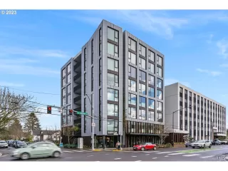 More Details about MLS # 23320953 : 12 NE FREMONT ST 4E