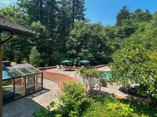 Photo #1: 23322317 Listing