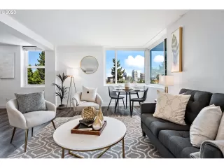 Photo #1: 23322719 Listing