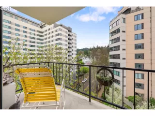 Photo #6: 233235526 Listing 