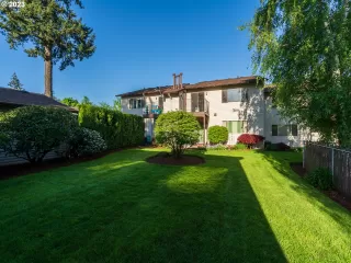 Photo #1: 23324532 Listing