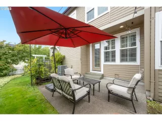 Photo #3: 23327028 Listing