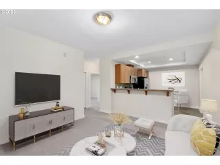 Photo #3: 23327640 Listing