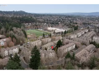 Photo #3: 233281758 Listing 