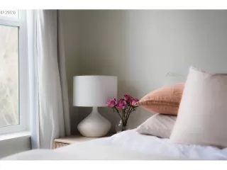 Photo #6: 233281758 Listing 