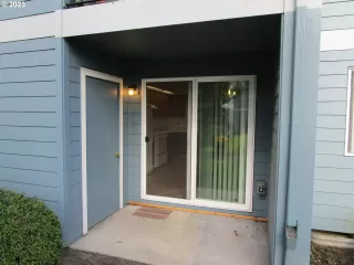 Photo #1: 23329628 Listing