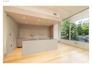 Photo #4: 23330071 Listing 