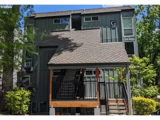 Photo #2: 23330123 Listing