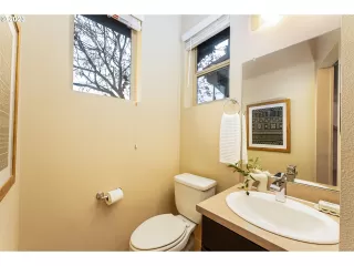 Photo #3: 23330810 Listing