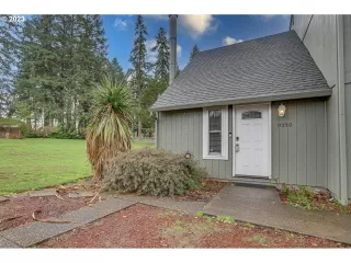 More Details about MLS # 23333186 : 17550 SW BRITETREE CIR