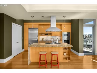 Photo #6: 23335801 Listing 