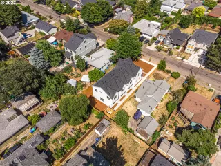 Photo #3: 23340386 Listing